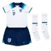 Günstige England Bukayo Saka #17 Babykleidung Heim Fussballtrikot Kinder WM 2022 Kurzarm (+ kurze hosen)